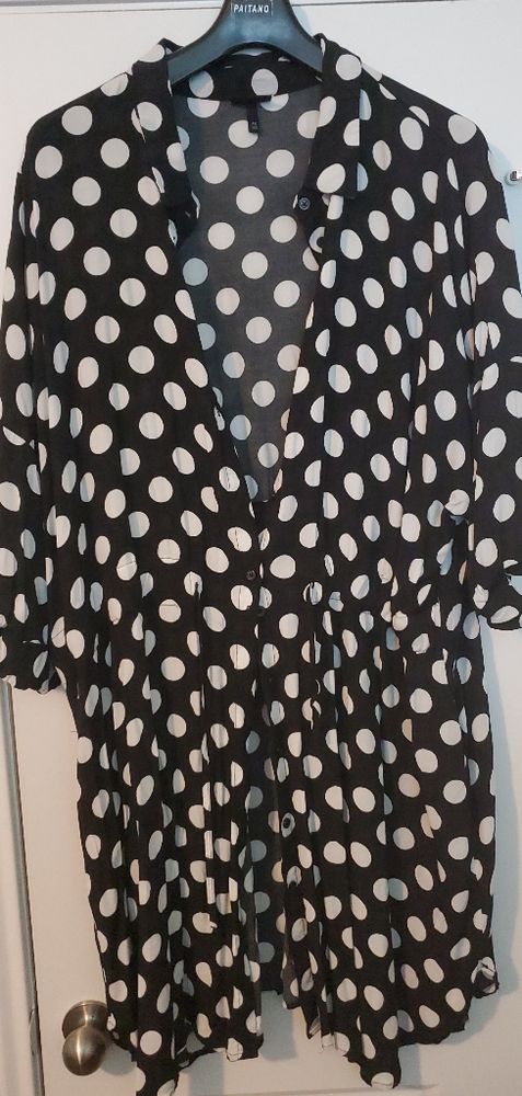 Polka-dot Black and White Dress with Pockets